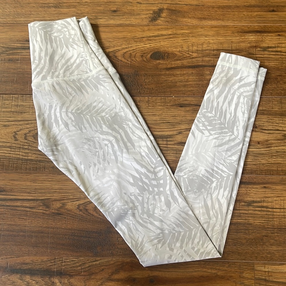 Lululemon Wunder Under Leggings